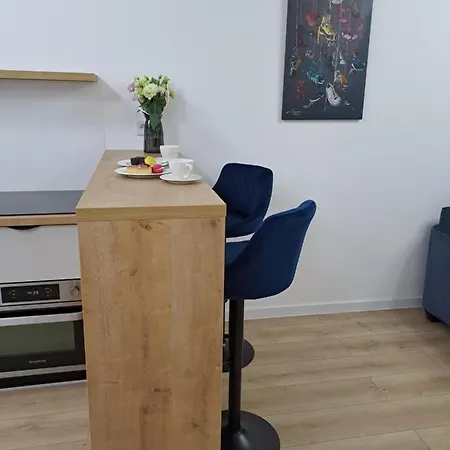 Apartmán Aleje Jozefa Pilsudskiego Faktura Vat *