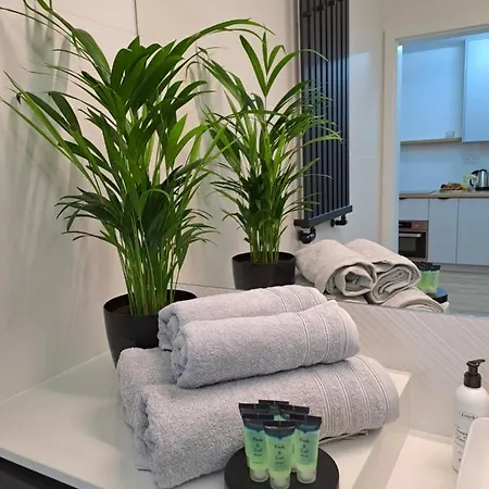 Aleje Jozefa Pilsudskiego Apartment